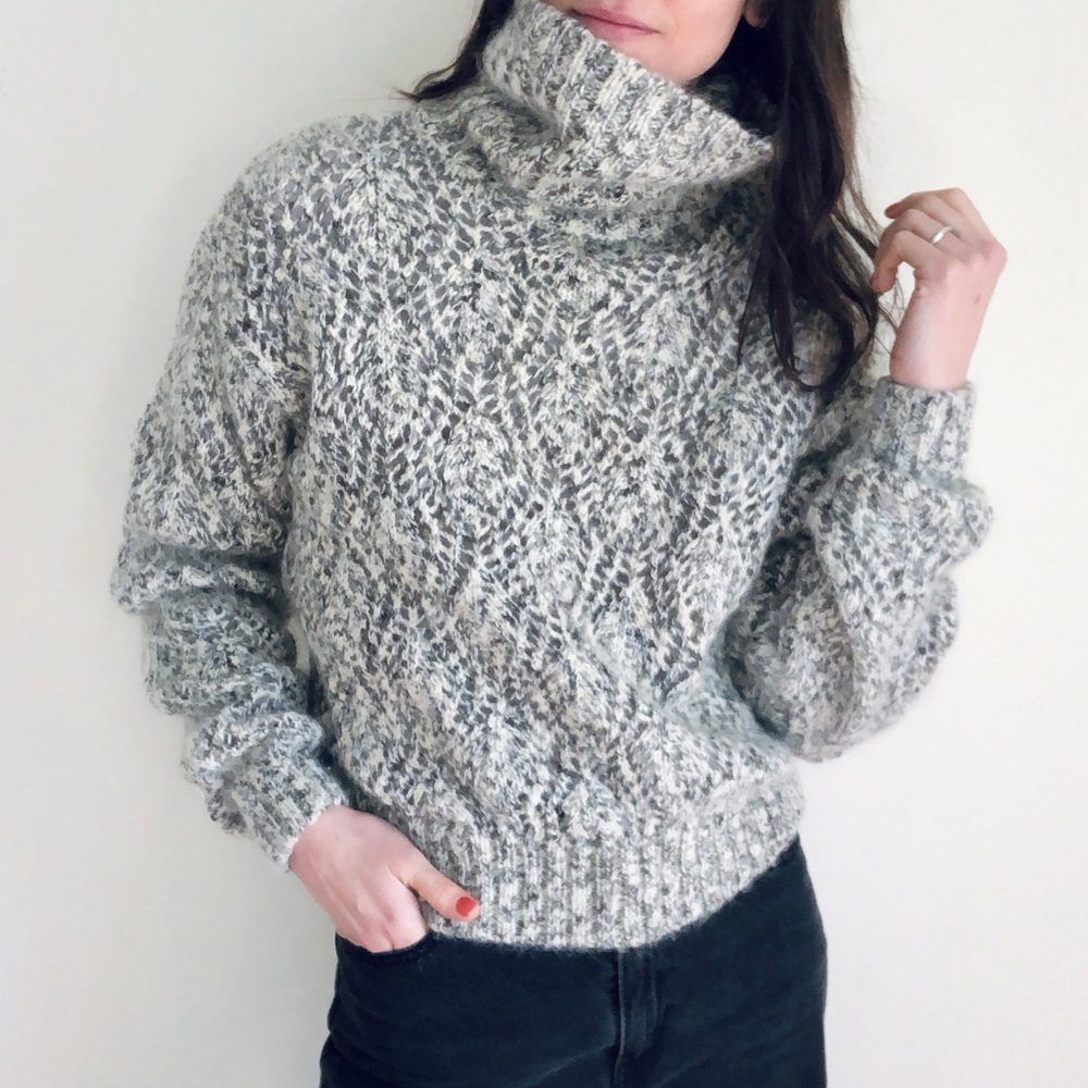 Fuzzy mohair knit sweater - Picture 14 of 14